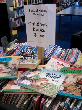 Kids booksale2